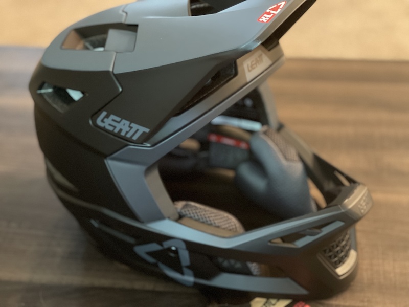 casco leatt gravity 4.0