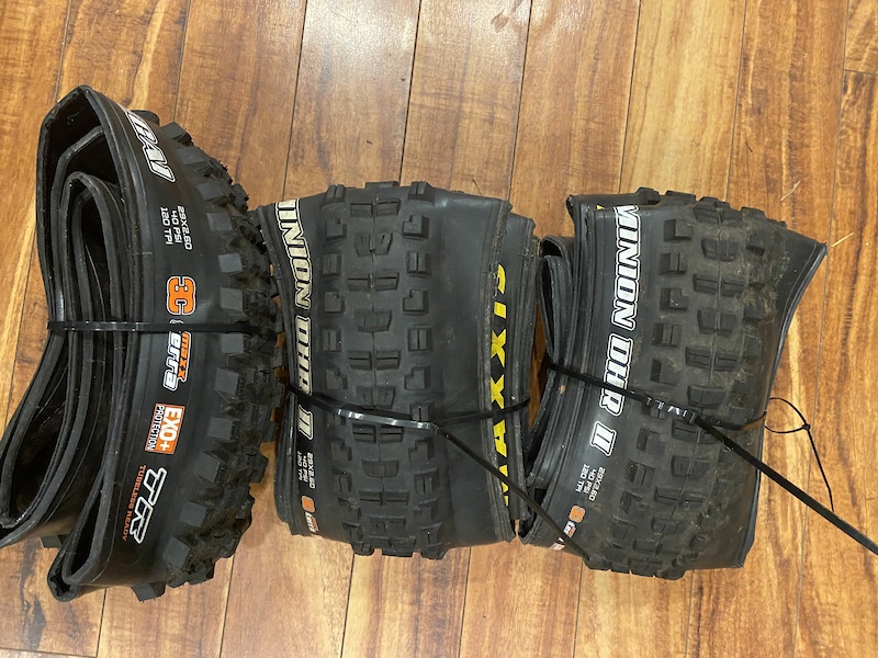 maxxis dhr2