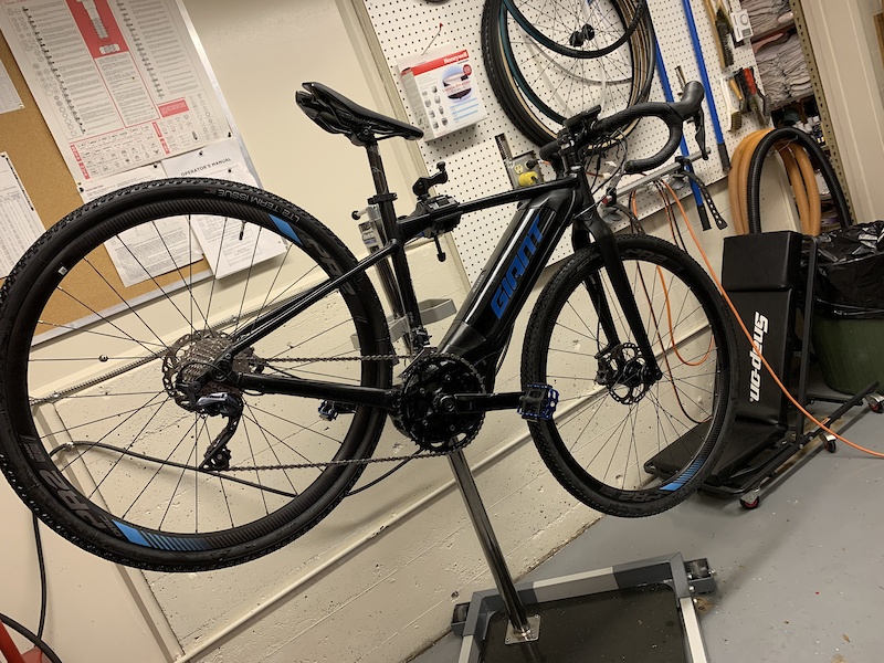 giant road e pro 2019