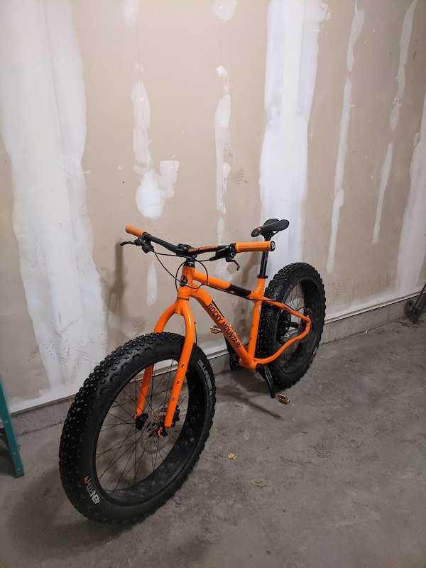 Fat bike rocky mountain best sale blizzard 20