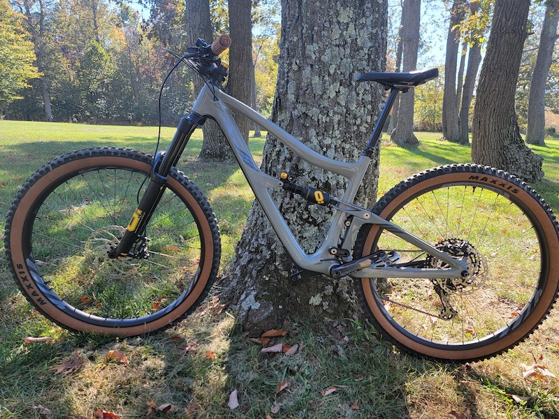 2022 Ibis Ripmo V2 XTR Carbon Wheels 