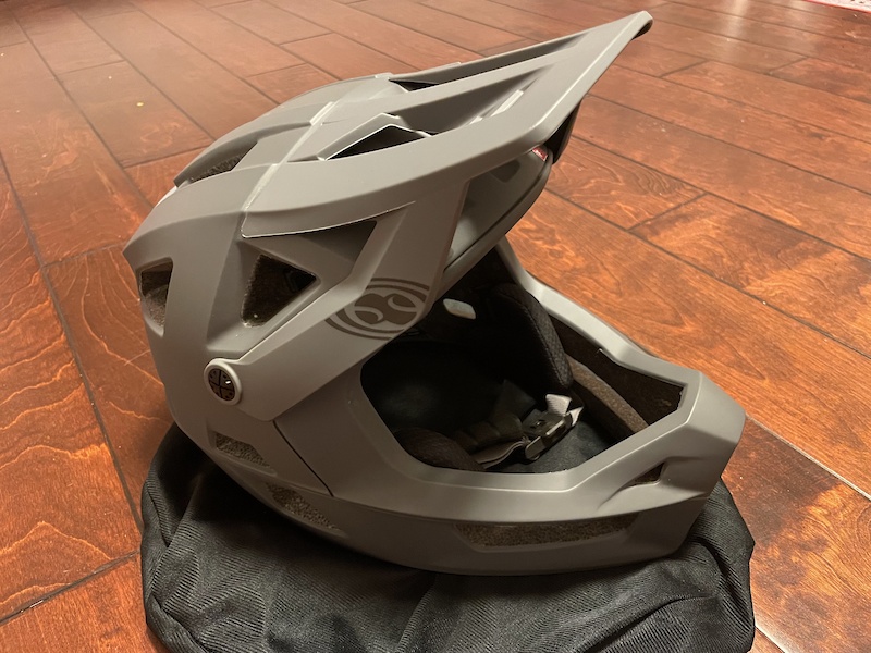 2021 IXS Trigger FF Mips For Sale