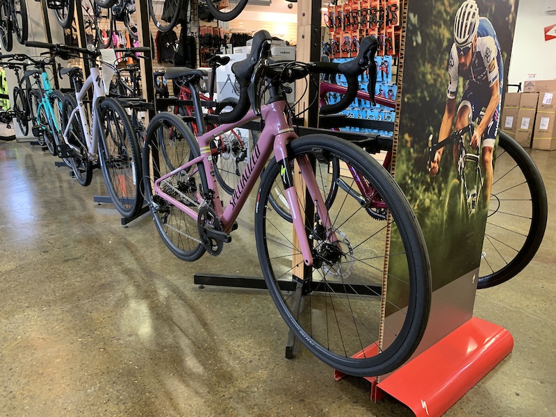 2020 Specialized Roubaix Tiagra 44cm For Sale