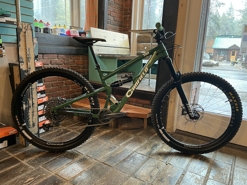 2021 Canfield Tilt demo bike size medium For Sale