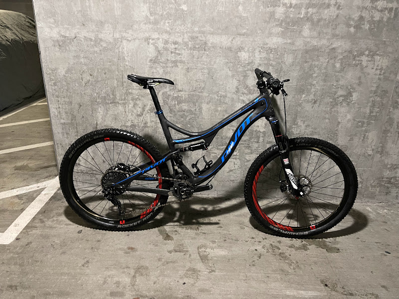 2017 pivot mach 4