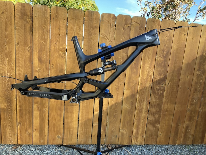 2020 YT Capra Pro Race carbon frame For Sale