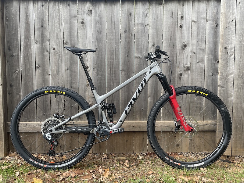 pivot trail 429 enduro weight