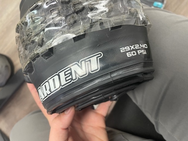 maxxis ardent 29 x 2.4