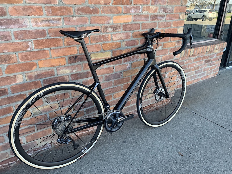 bmc roadmachine 02 one ultegra di2