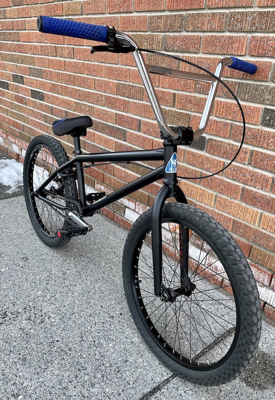 Encore Anthem 22 BMX For Sale