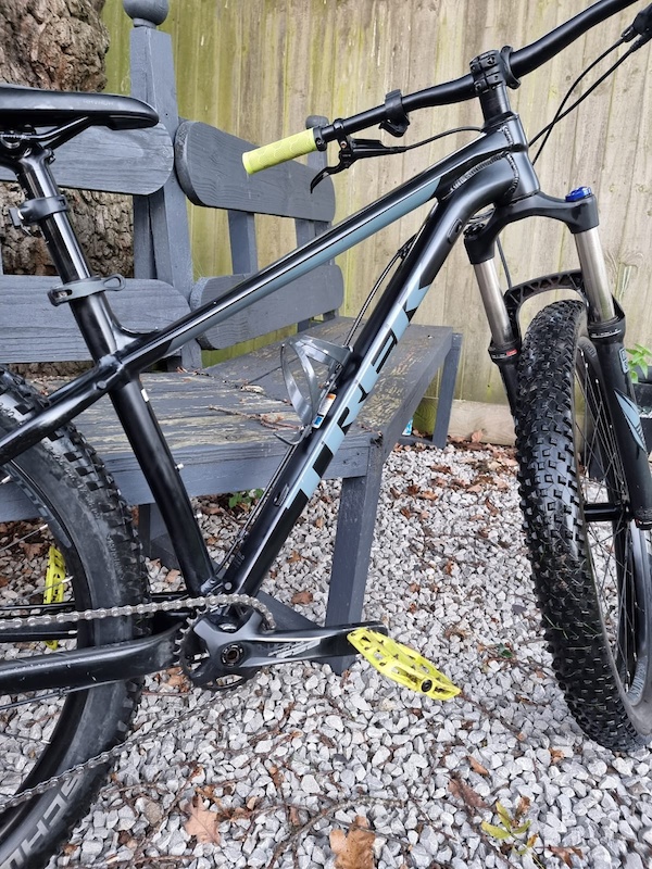 trek roscoe 7 accessories