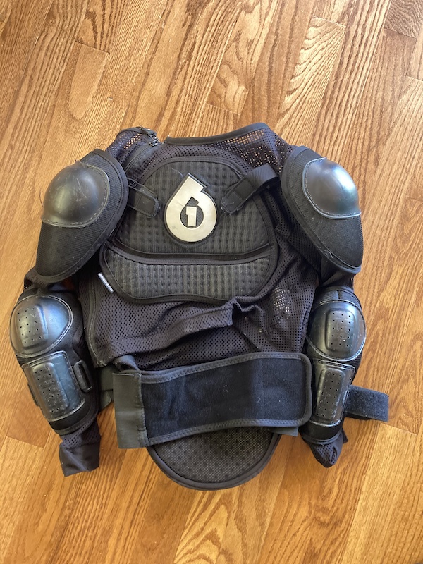 2020 661 (Six Six One) Full Body Armour Youth Large For Sale