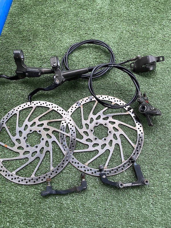 saint m800 brakes