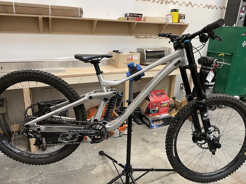 trek 4200 mountain bike