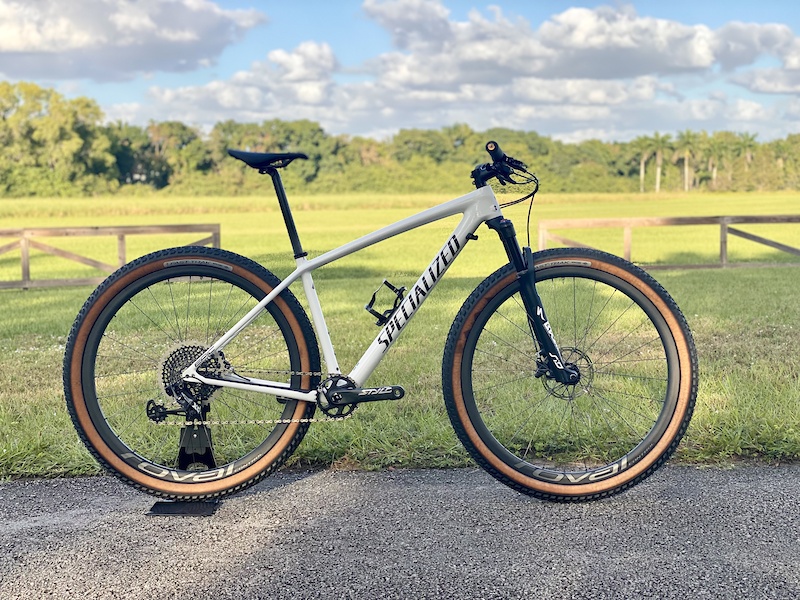 specialized epic pro hardtail 2020