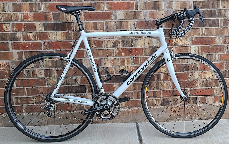 2009 Cannondale CAAD9 Team Issue - 60cm + Campy Chorus 10 For Sale