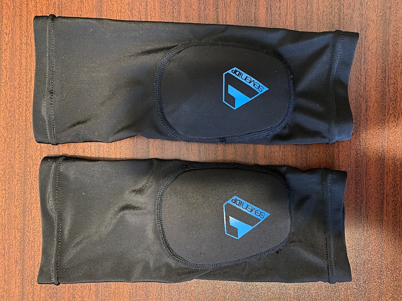 2021 Kids 7iDP knee pads For Sale