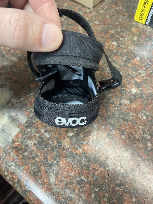 evoc saddle bag review