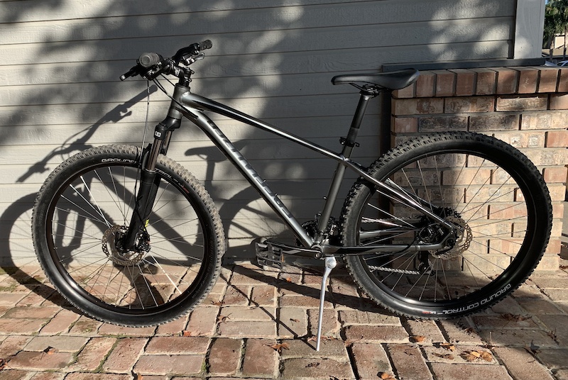 specialized pitch 27.5 bike