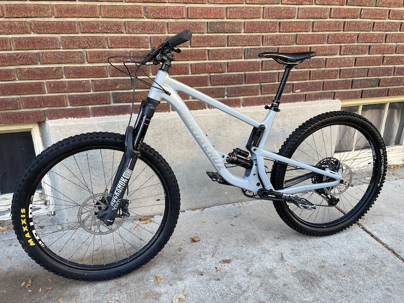 2019 Santa Cruz Bronson aluminum For Sale