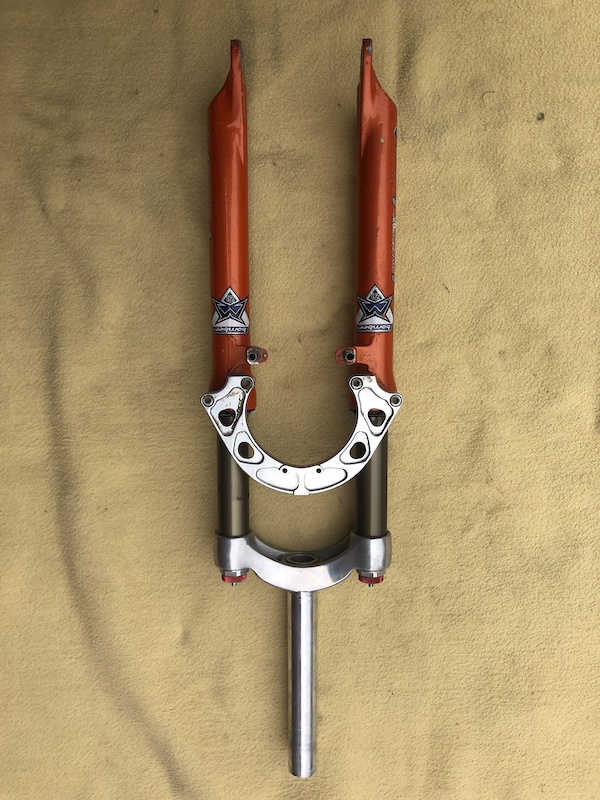Fourche Avant Marzocchi Bomber Z1 2001 - 26 Pouces - Course 140 Mm - Tube 1 1/8 - Occasion