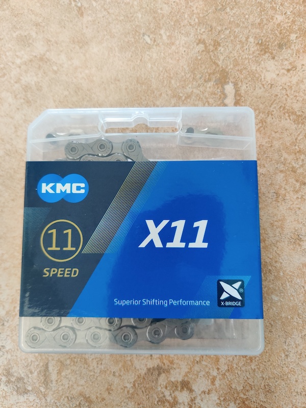 kmc x11 11 speed chain