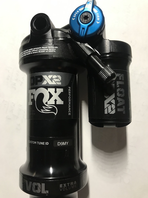 2021 NEW FOX DXP2 Performance Shock 205x60 Trunnion For Sale