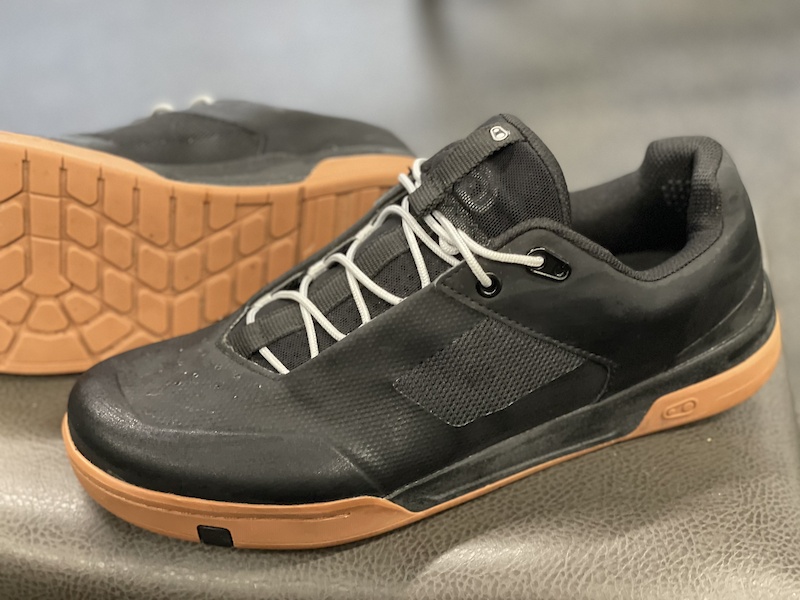 ADIDAS ORIGINALS CHAUSSURE DE CYCLISME VELOSAMBA MADE WITH NATURE Cloud