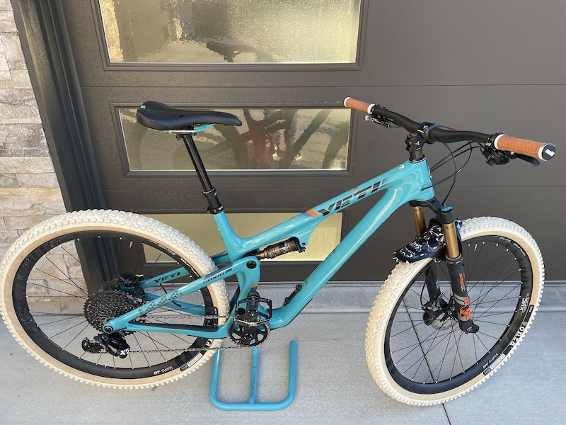 2019 yeti sb100 turq