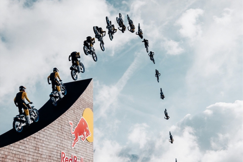 Flight Mode by Tom Pagès: FMX and freefall