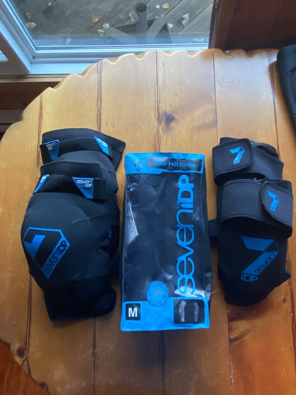 7 Protection Knee Pads For Sale