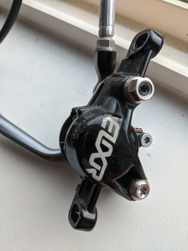 avid elixir 5 brake bleed