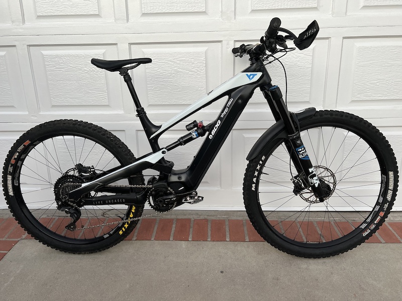 2019 YT Decoy CF Pro Mullet For Sale