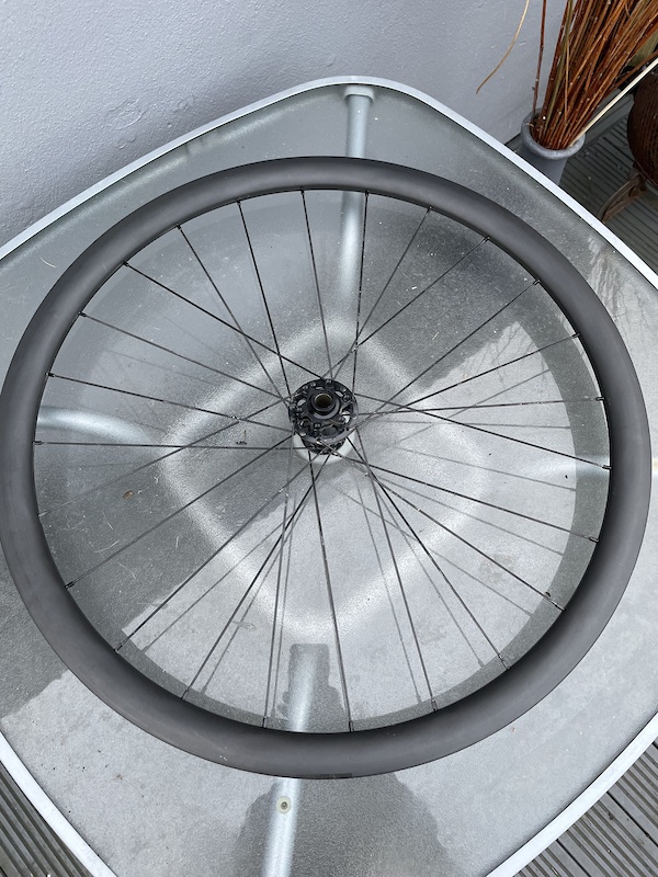 carrera subway 2 hybrid bike 22 inch