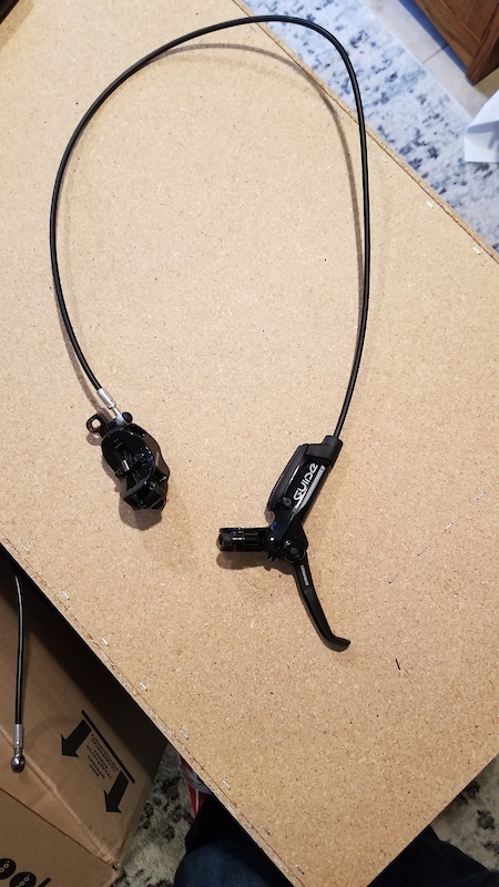 sram level t 4 piston