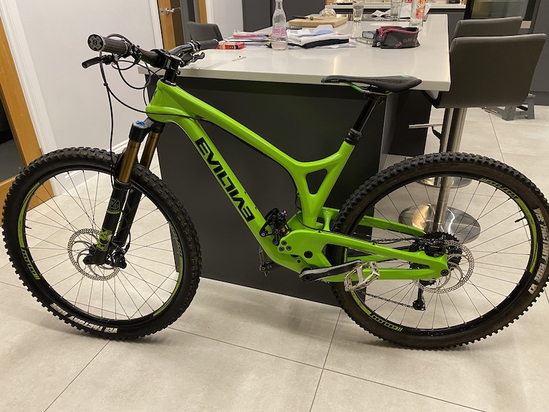 evil following frame weight