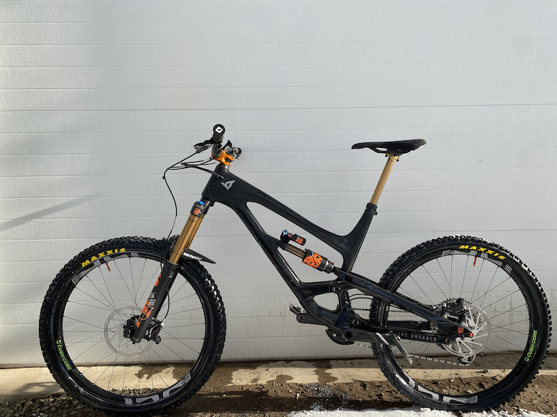 yt capra pro race 2020 review