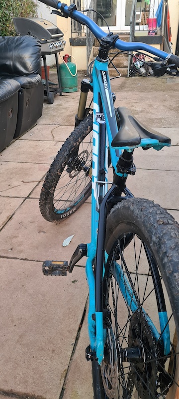 2018 giant fathom 1
