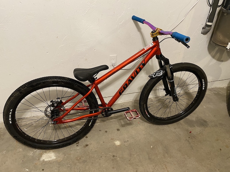 Gravity store dirt jumper