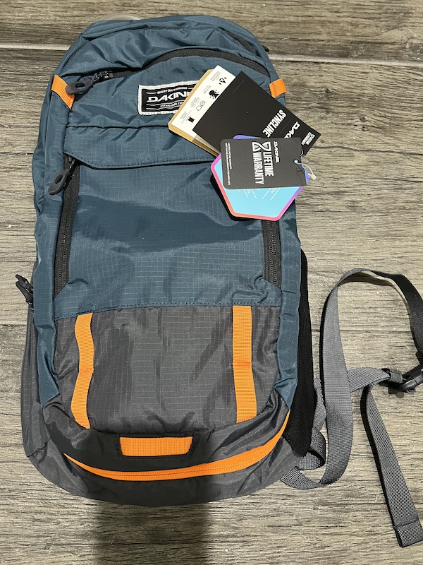 2020 SYNCLINE 12L BIKE HYDRATION BACKPACK For Sale