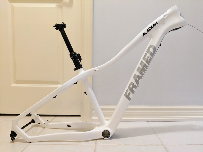 Alaskan carbon fat online bike frame