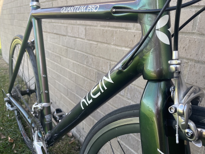 Klein Quantum Pro - Jade Chameleon | Retrobike