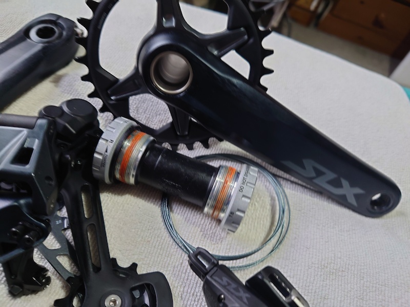 m7100 groupset