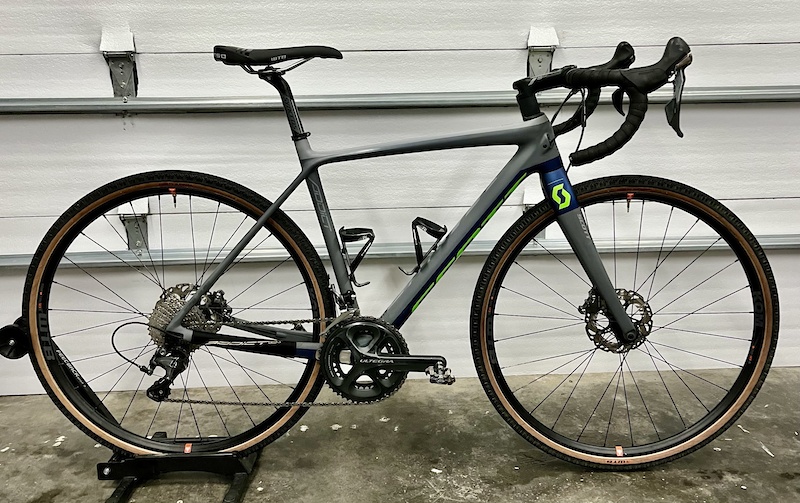 2017 Scott Addict Gravel 20 Disc CX/Road Bike + Wheels For Sale