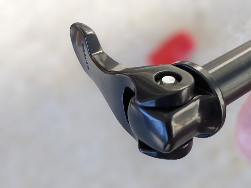 2021 Fox Floating QR Axle 110x15 PN: 820-09-063-KIT For Sale