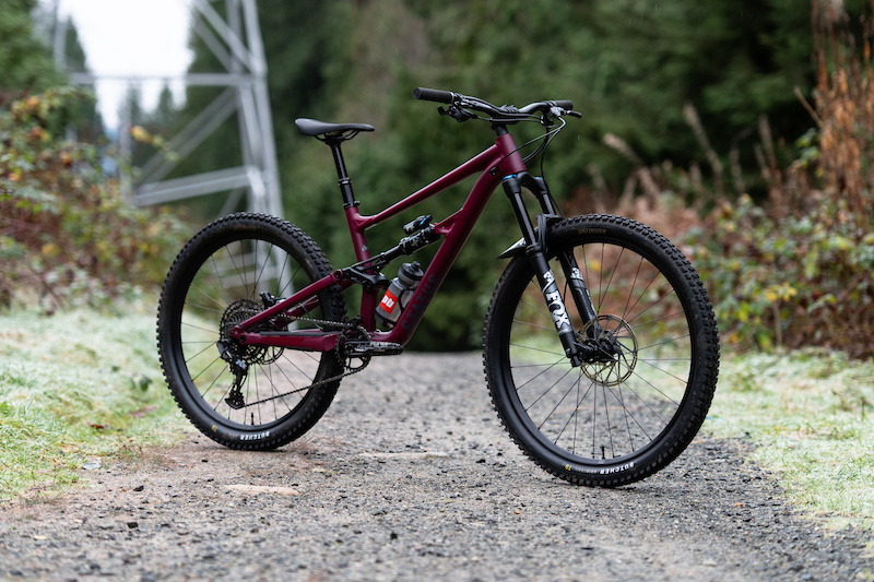 specialized status s4