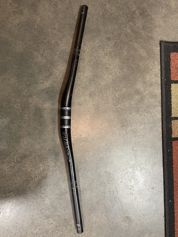 race face handlebar carbon