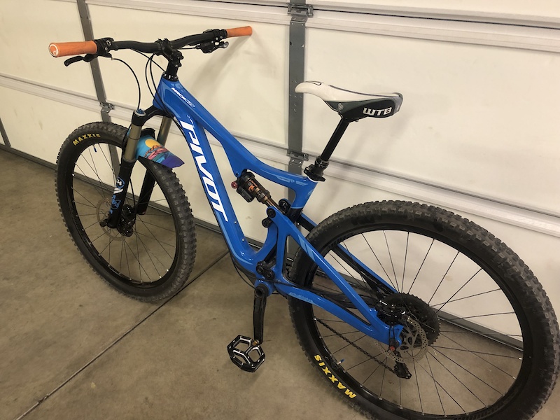 2017 pivot mach 429