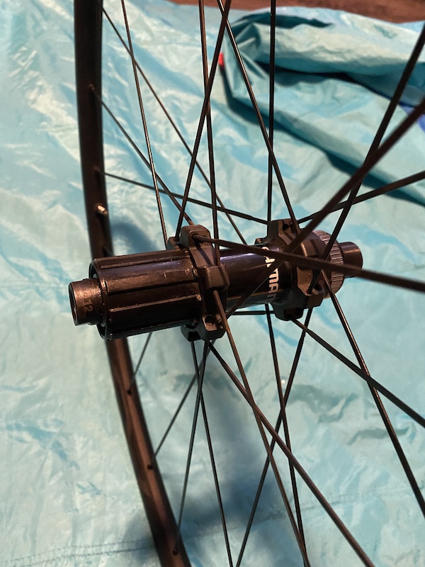 shimano me301 review