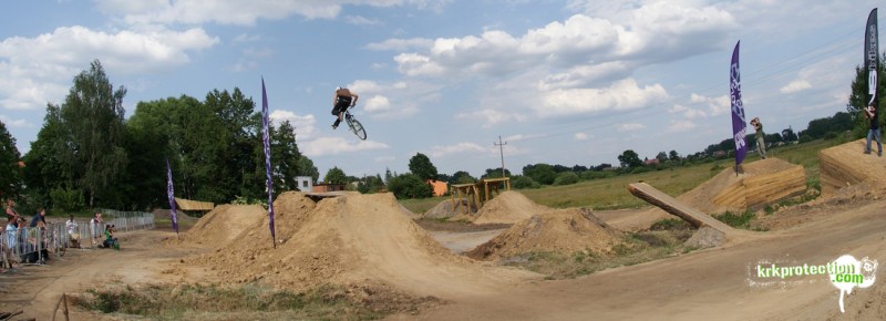 tailwhip and the track